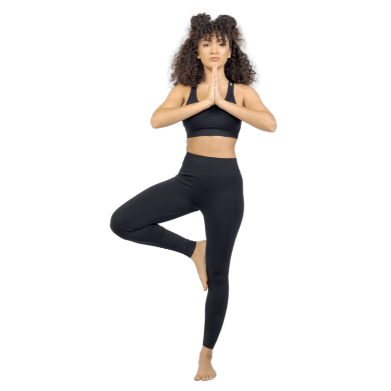 Athara CoreFlow Leggings in Black – Full-Length Front View on Model